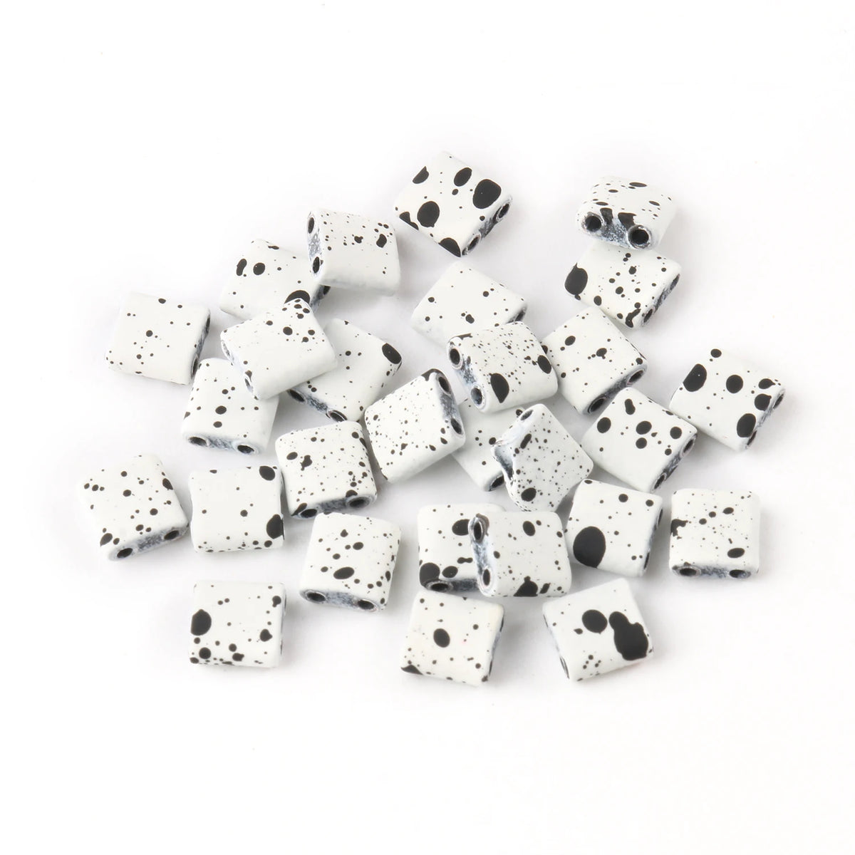 Rectangle Two-Hole Hematite Beads 5x5x2mm – DIY Jewelry Making