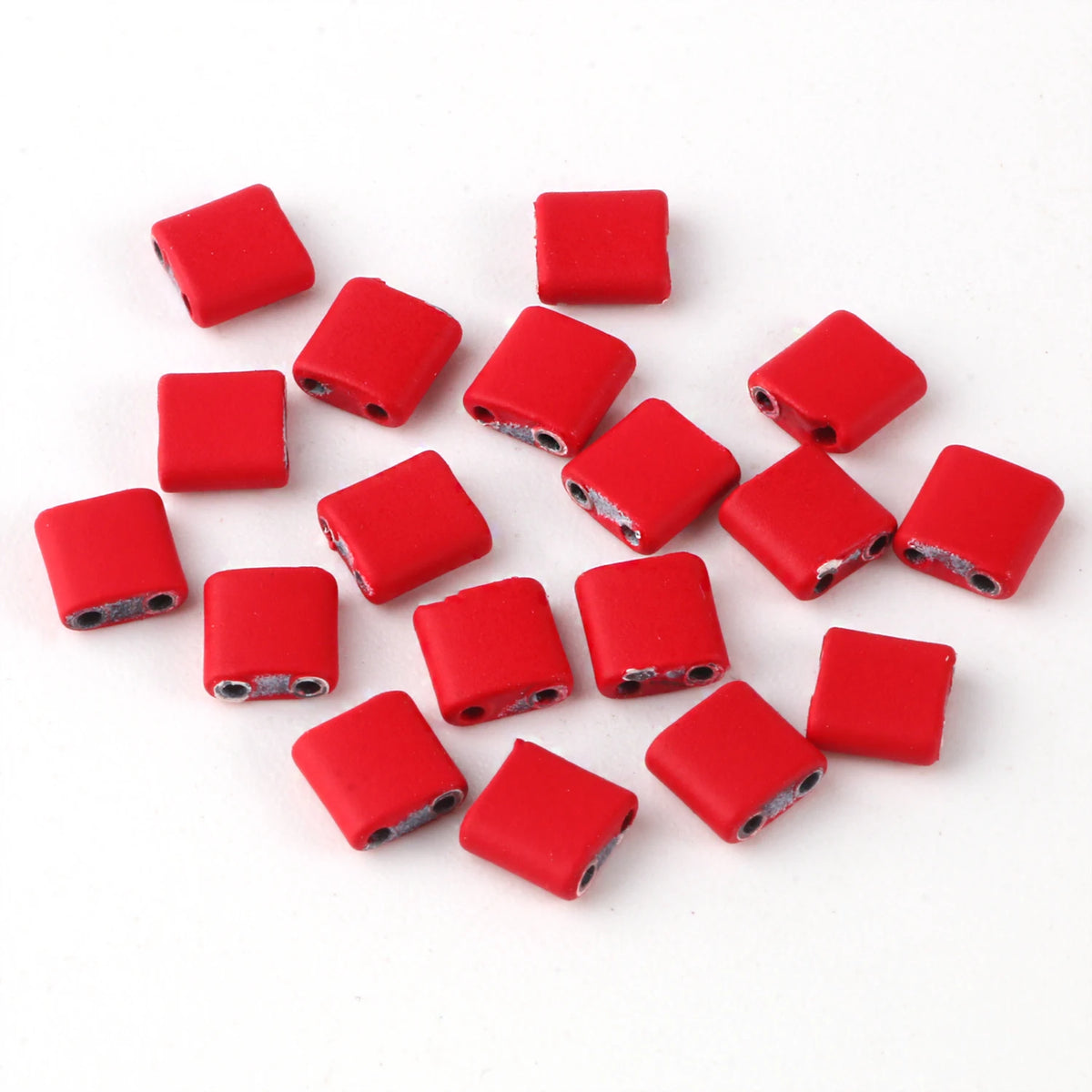 Rectangle Two-Hole Hematite Beads 5x5x2mm – DIY Jewelry Making