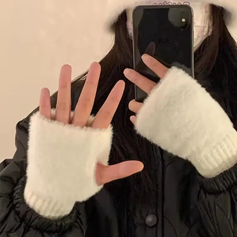 Women's Plush Fingerless Gloves – Warm Mink Fleece Mittens