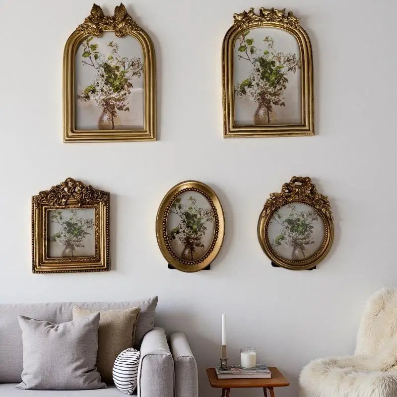 Vintage Gold Resin Oval Photo Frame – Desk & Wall Display
