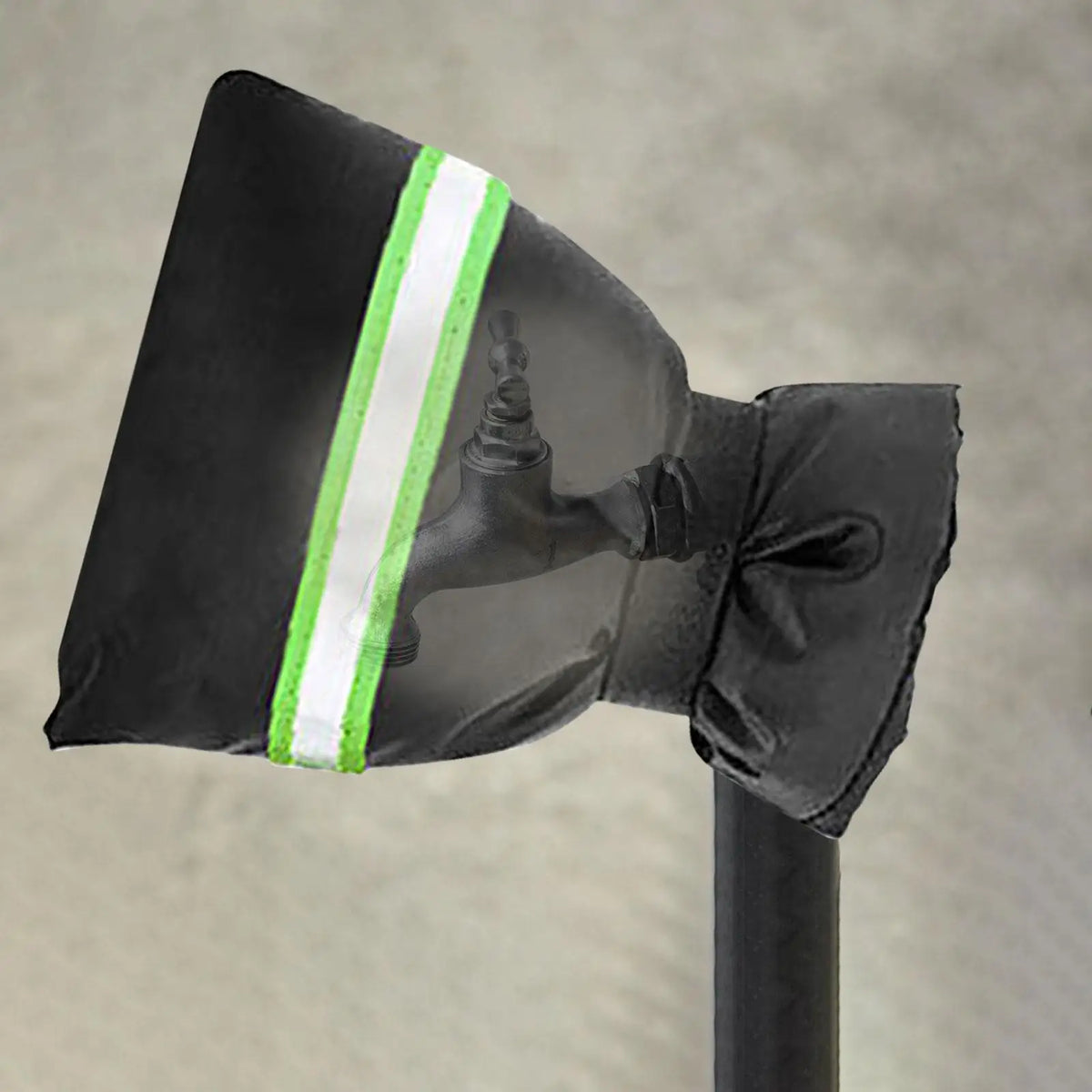 Insulated Outdoor Faucet Cover – Winter Hose Bib Protector
