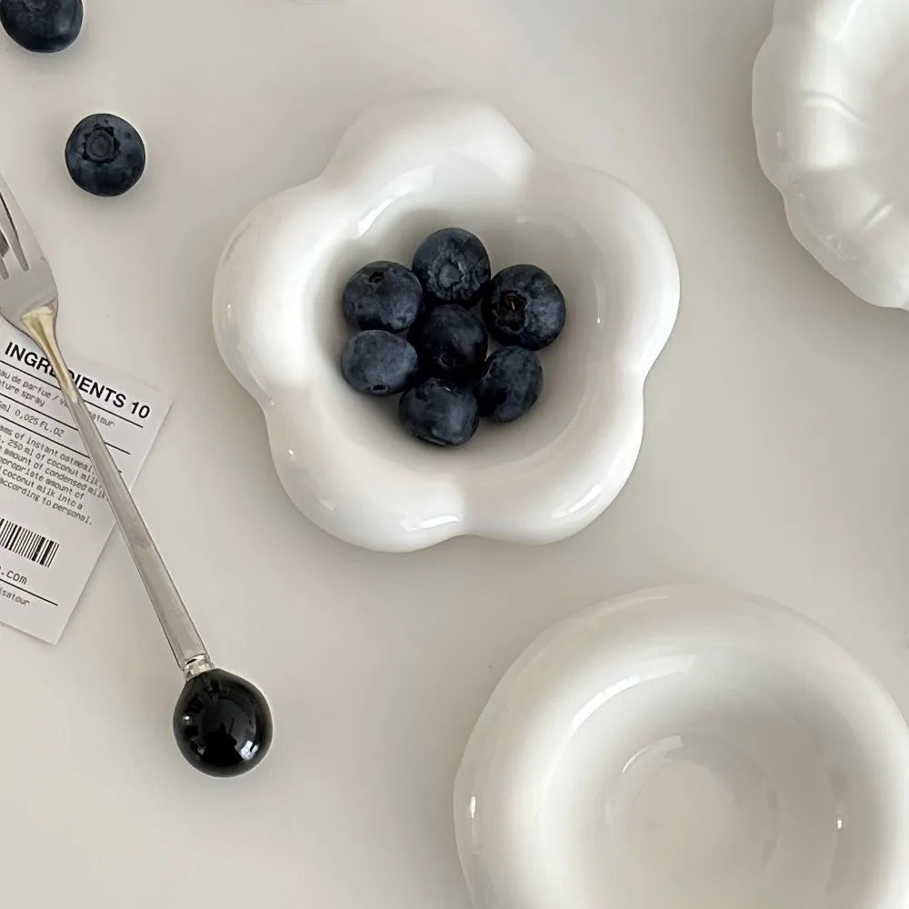 Nordic Ceramic Sauce Bowl – Heart & Flower Mini Seasoning Dish