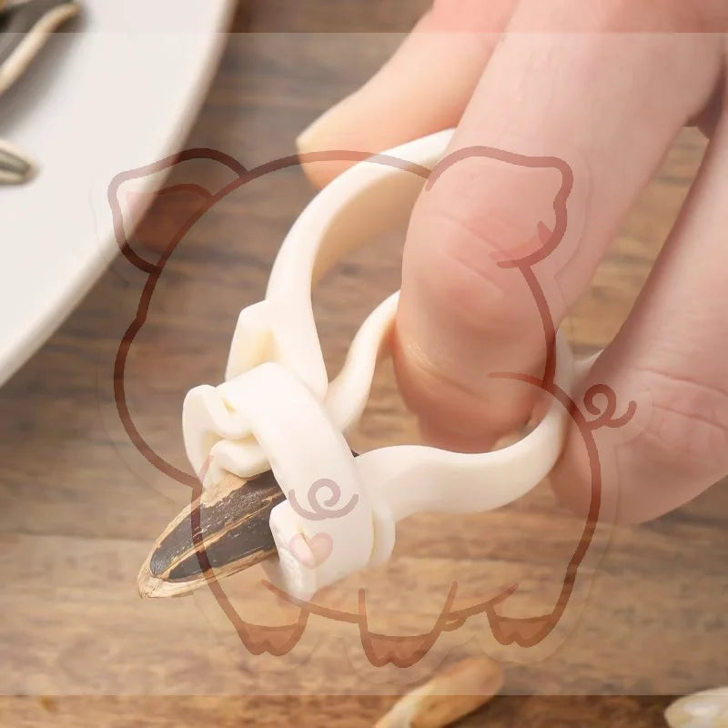 Sunflower Seed Peeler – Finger-Mount BPA-Free Shelling Tool