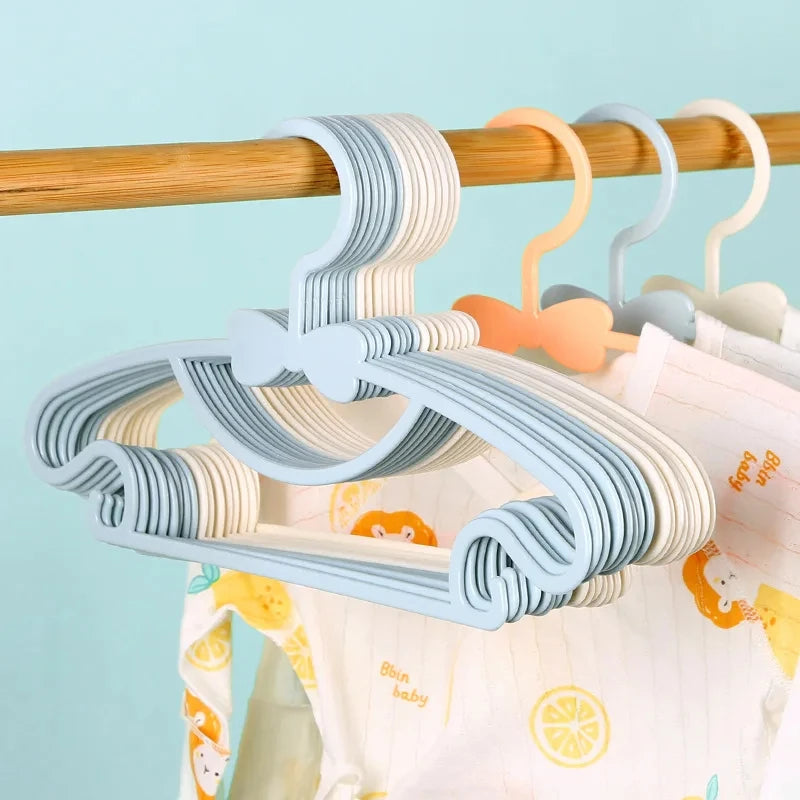 Baby & Kids Plastic Clothes Hangers – Set of 5/10/20 Pcs