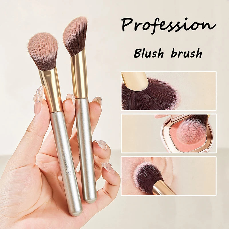 Soft Angled Blush Contour Makeup Brush – Powder & Bronzer