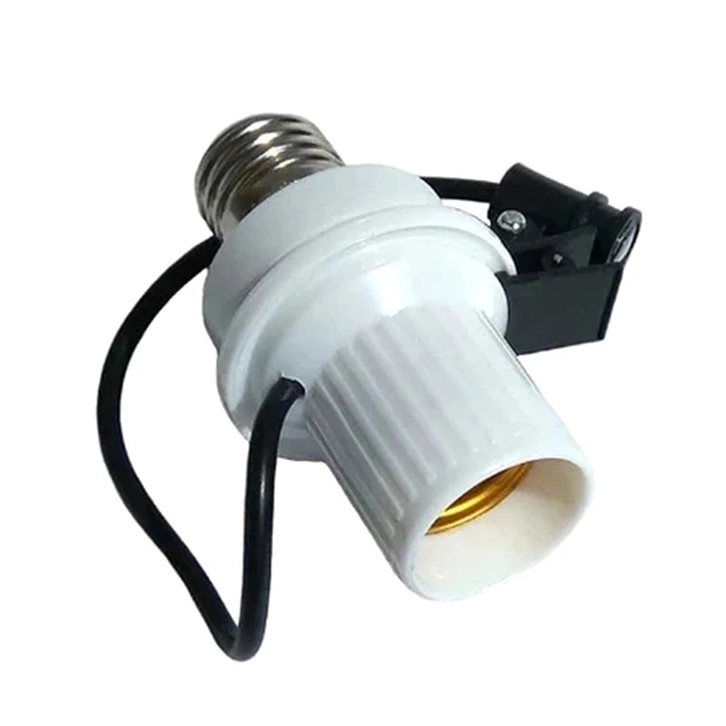 Dusk-to-Dawn Light Sensor Fitting – Auto On/Off Socket Adapter