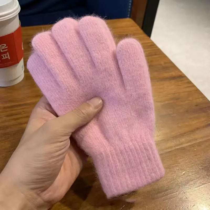 Women's Soft Cashmere Knit Winter Gloves – Warm Windproof Mittens