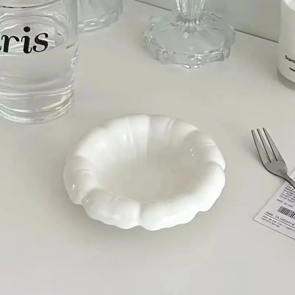 Nordic Ceramic Sauce Bowl – Heart & Flower Mini Seasoning Dish