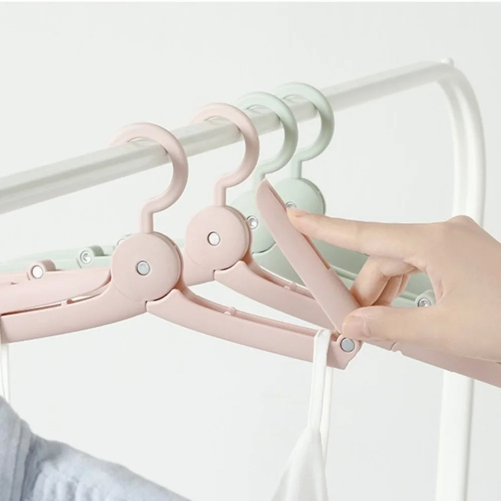 Foldable Extendable Clothes Hanger – Windproof Anti-Slip Rack