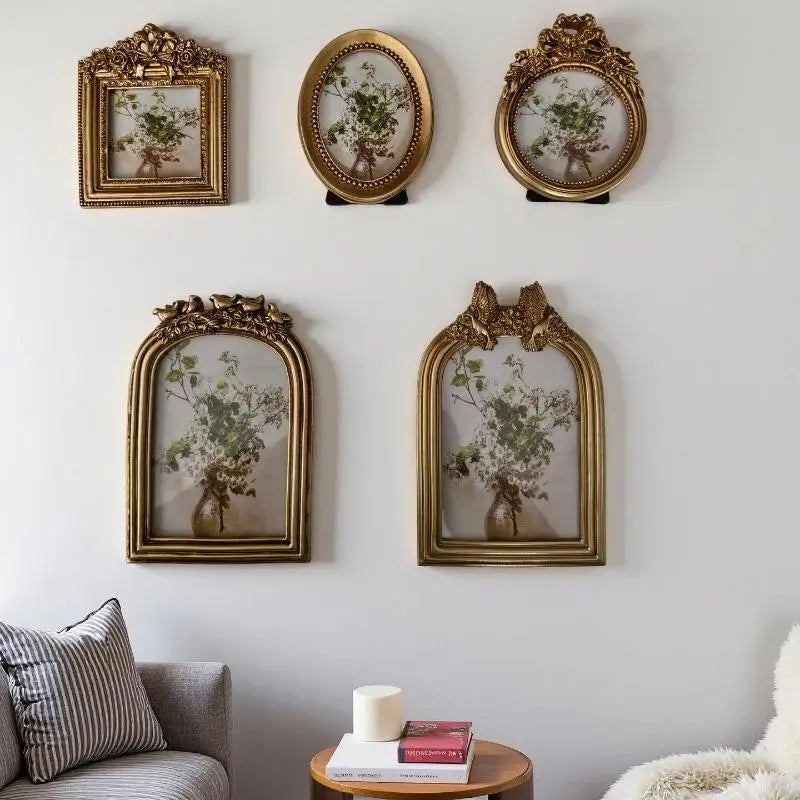 Vintage Gold Resin Oval Photo Frame – Desk & Wall Display