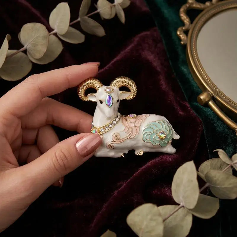Vintage Rhinestone Ram Aries Brooch – Unisex Lapel Pin