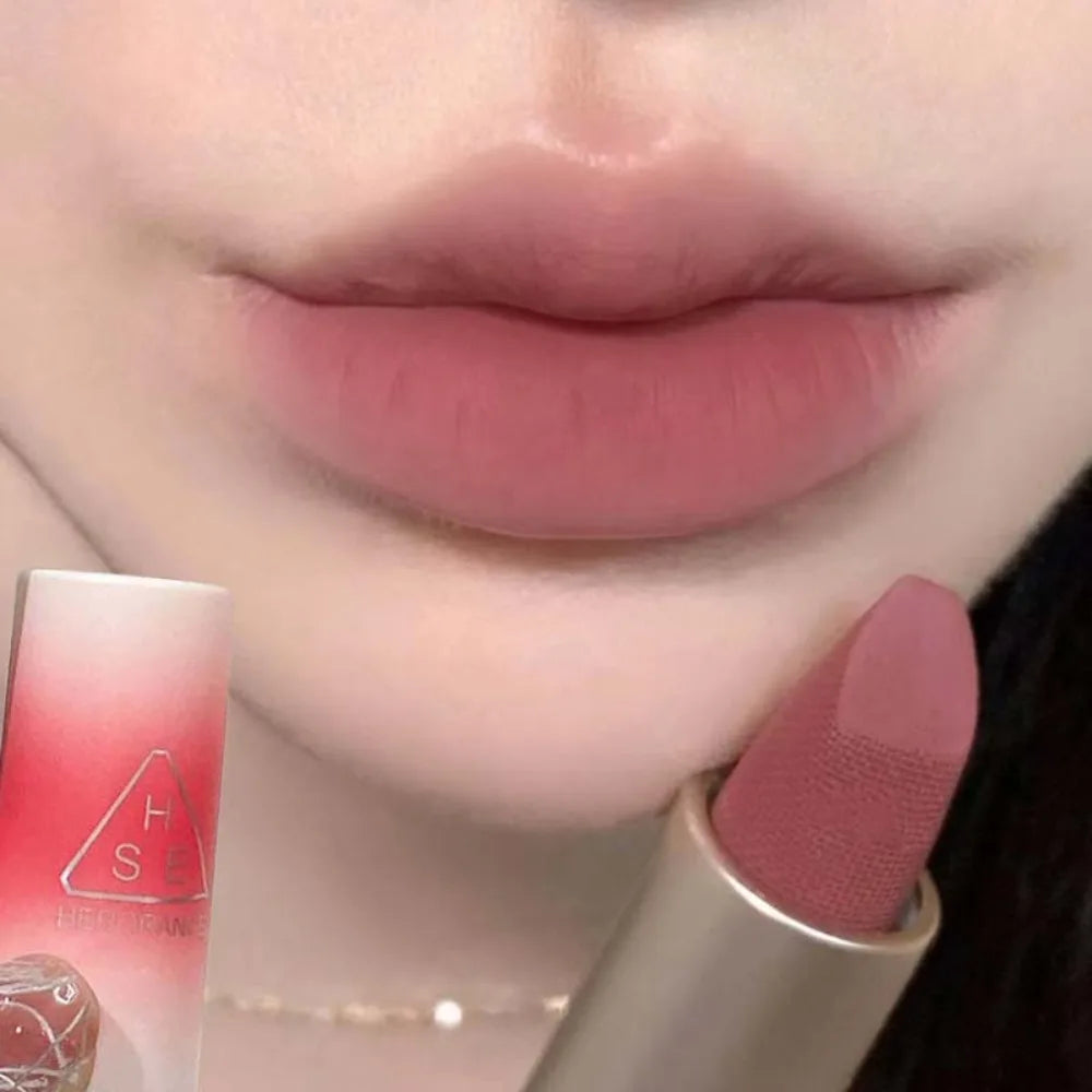 Velvet Mist Matte Lipstick – High-Pigment Silky Fog Finish
