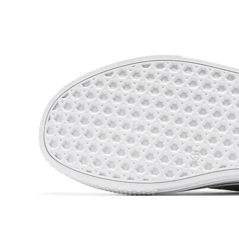 LEDP Men's Canvas Sneakers – Breathable Non-Slip Skate Shoes