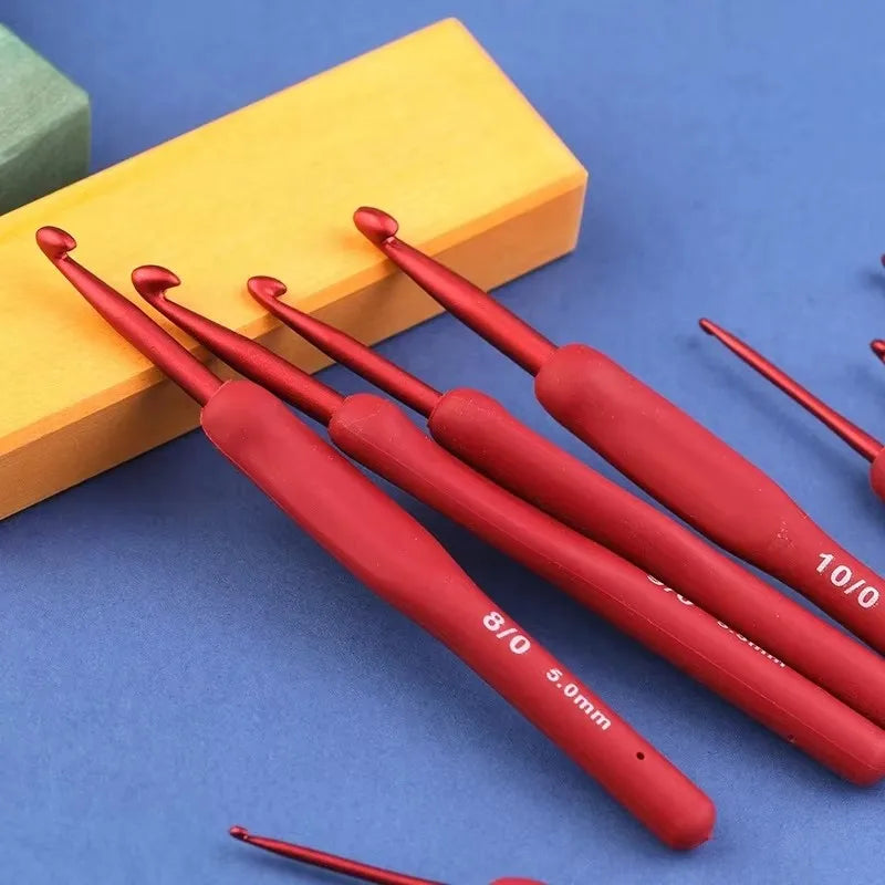 Silicone Crochet Hooks Set – Frosted Aluminum DIY Needles