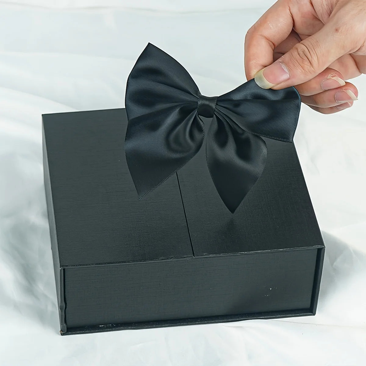 Valentine's Day Rose Flower Kraft Paper Jewelry Gift Box