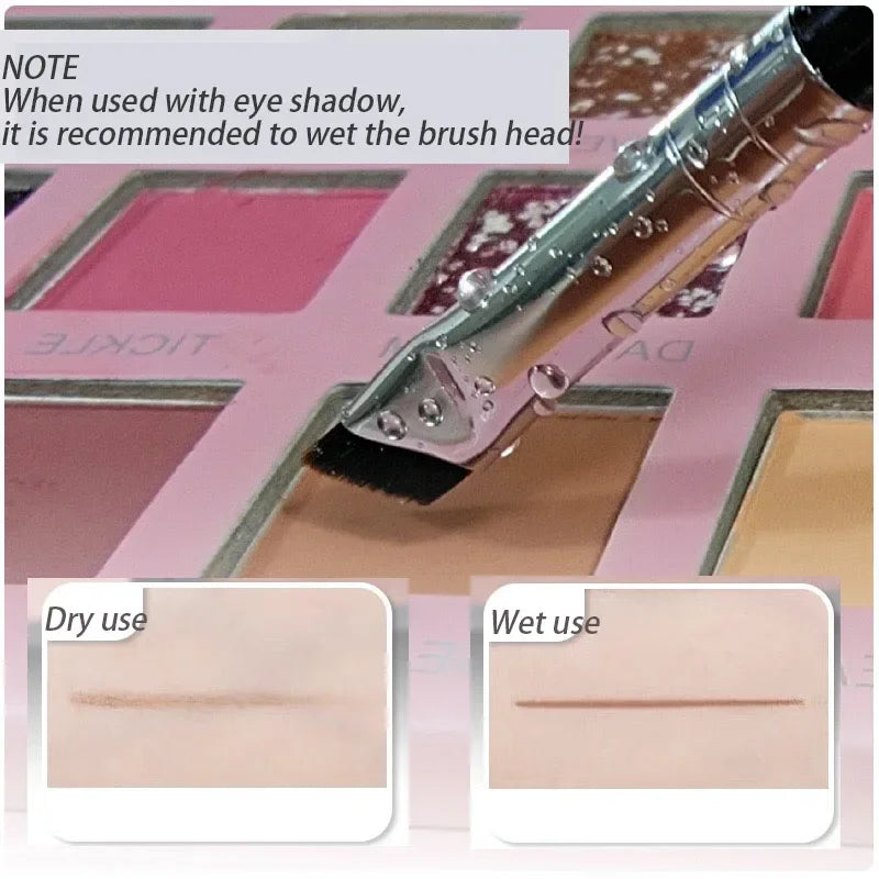 Ultra-Thin Angled Detail Brush – Eyeliner & Eyebrow Precision