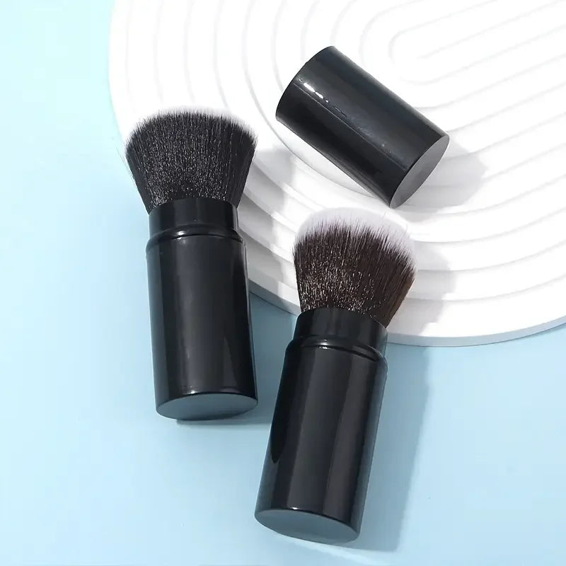 Retractable Kabuki Makeup Brush – Powder, Blush & Foundation