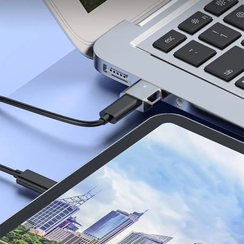 USB-A to USB-C Adapter – 10Gbps Data & 3A Fast Charging