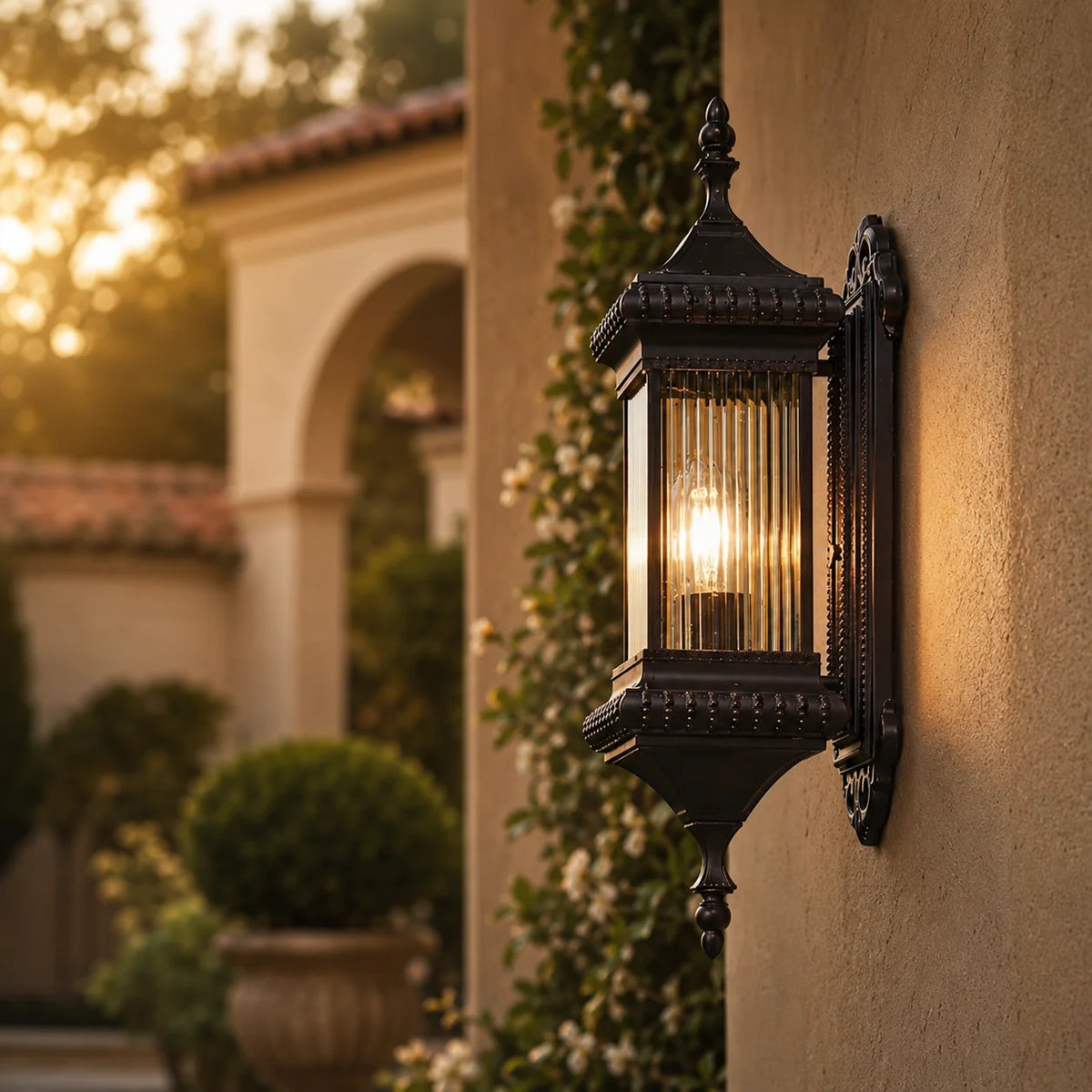 Vintage Lantern Outdoor Wall Light – Black Ribbed Glass Sconce E27