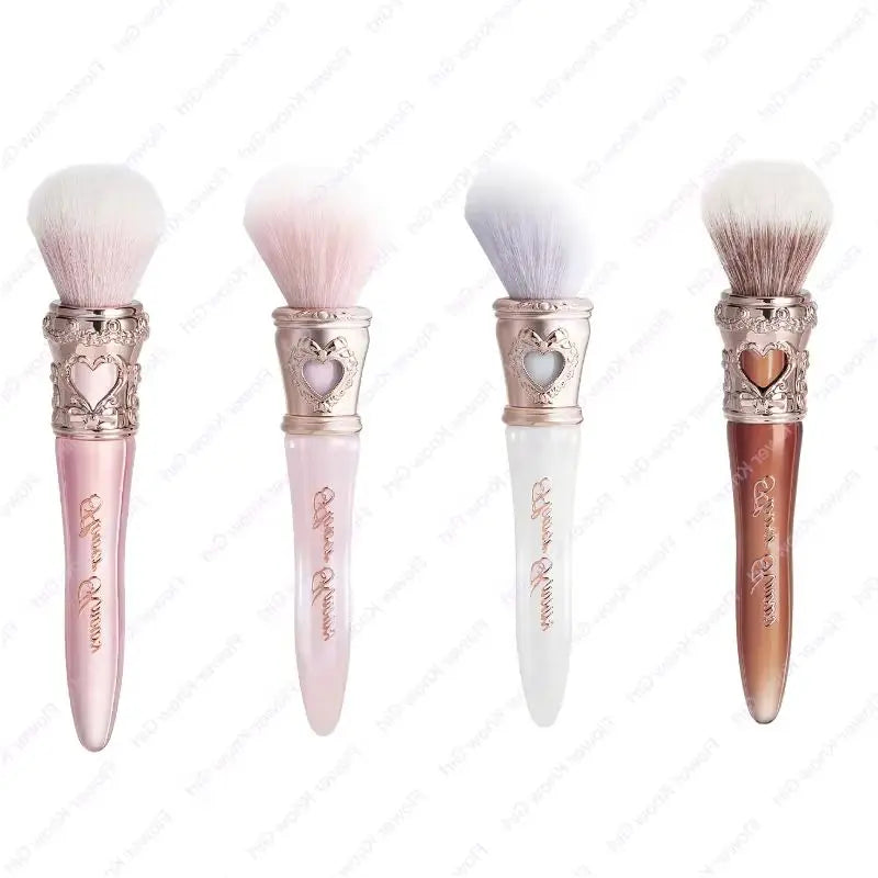 Flower Knows Bunny Garden Blush Brush – Wool Highlighter Tool