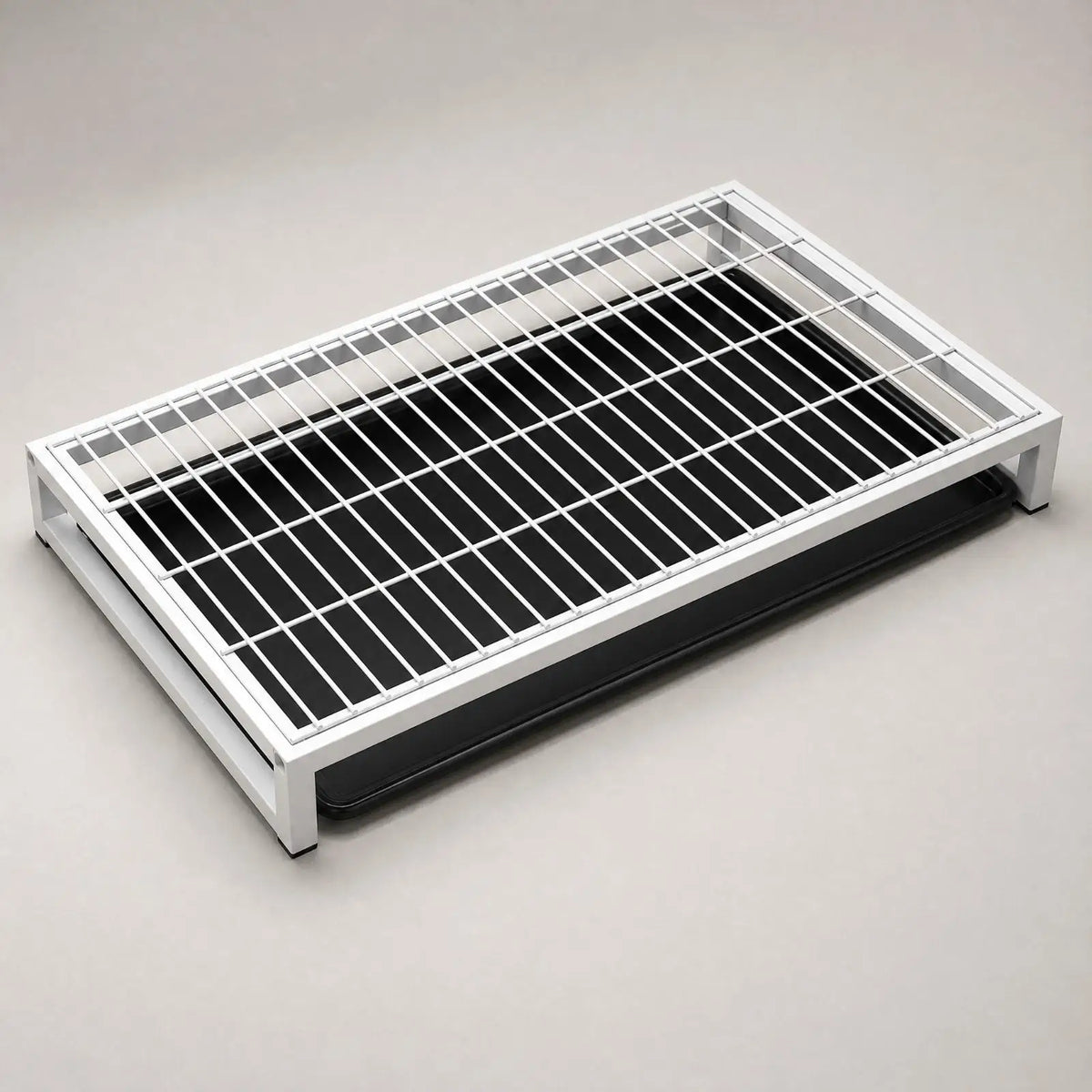 Raised Grid Dog Potty with Metal Frame & Collection Tray