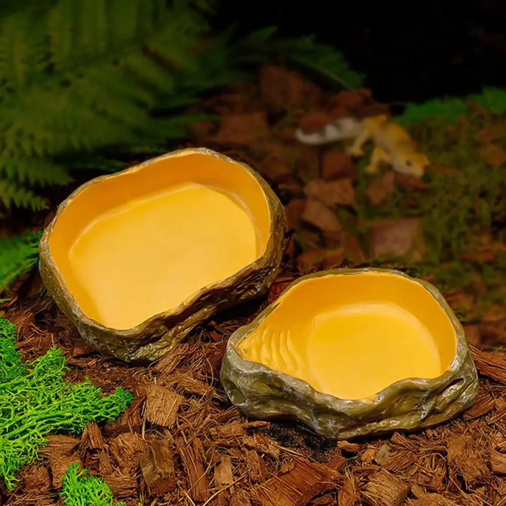 Reptile Feeding Bowl – Tree Stump Faux Stone Terrarium Basin