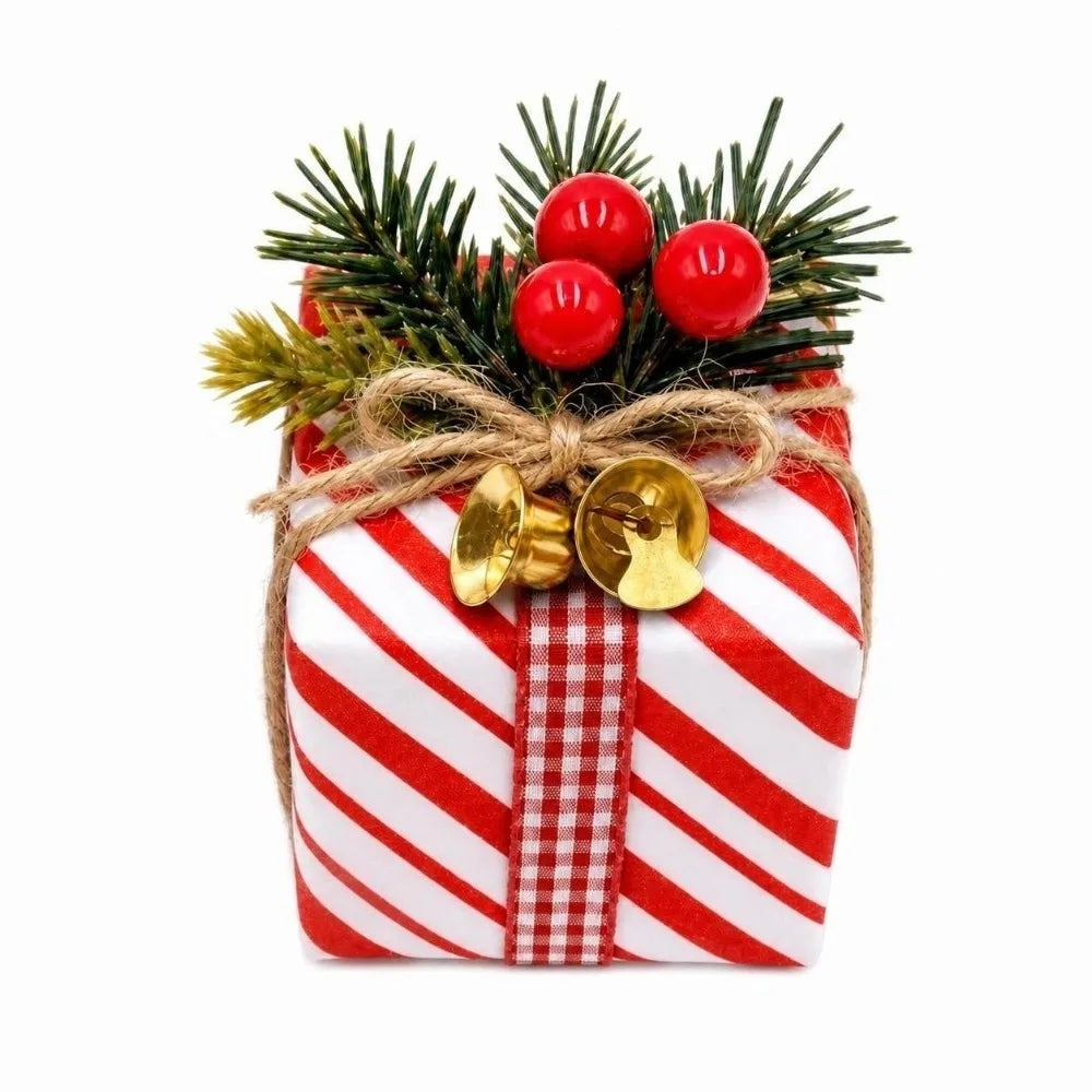 Mini Plaid Christmas Gift Box Ornament – Pine Berry Hanging
