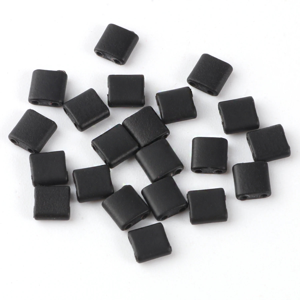 Rectangle Two-Hole Hematite Beads 5x5x2mm – DIY Jewelry Making