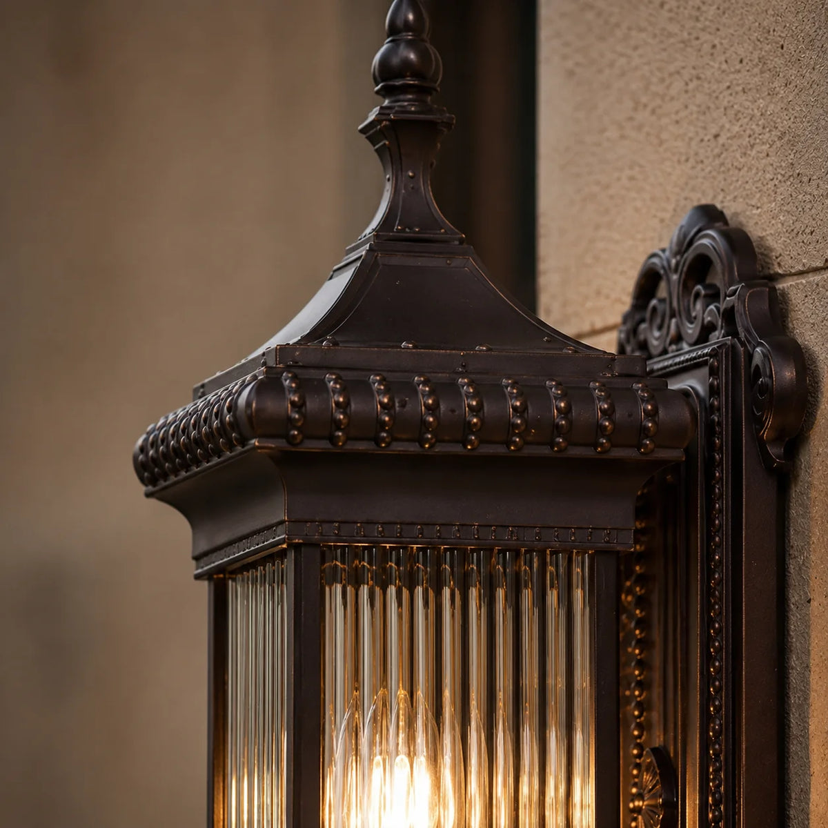 Vintage Lantern Outdoor Wall Light – Black Ribbed Glass Sconce E27