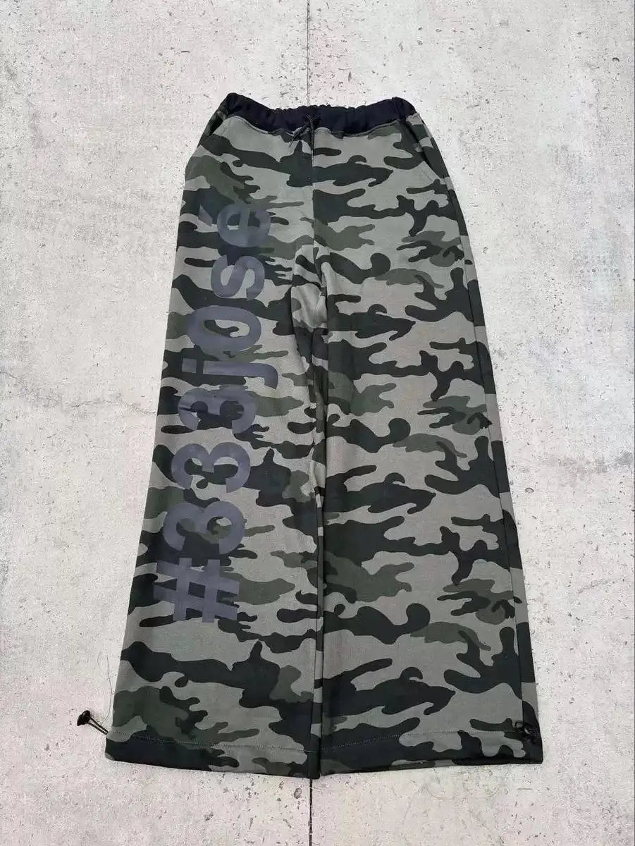 Y2K Oversized Zip-Up Hoodie – Camo Graphic Streetwear Sweatshirt