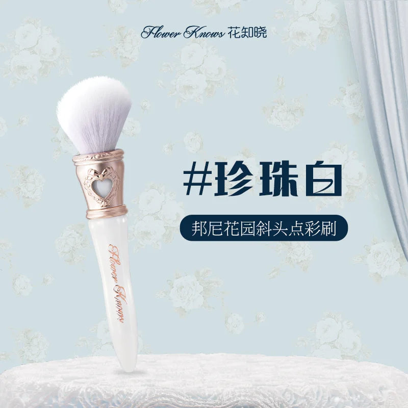 Flower Knows Swan Ballet Blush Brush – Goat Hair Makeup