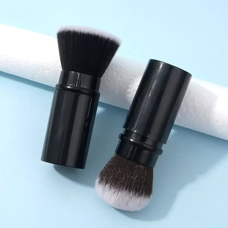 Retractable Kabuki Makeup Brush – Powder, Blush & Foundation