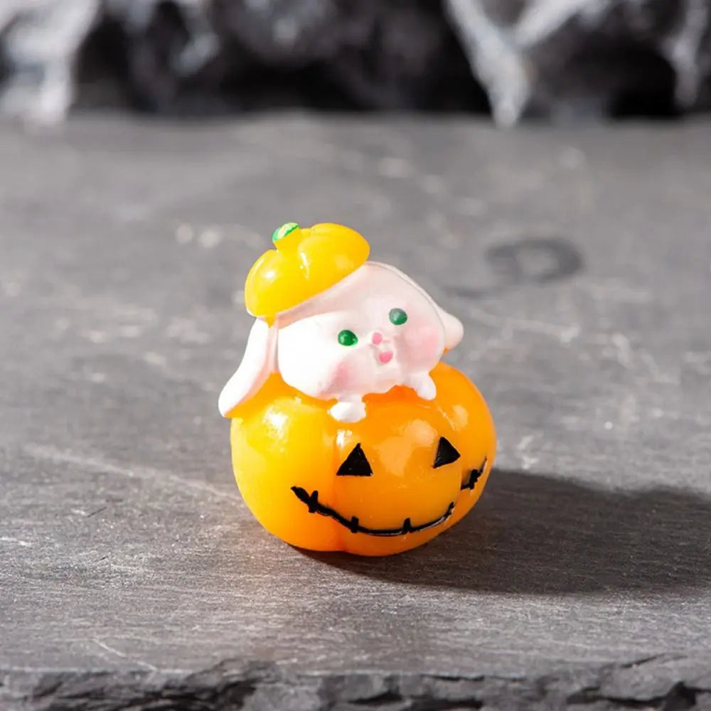 Mini Halloween Resin Figurines – Skull Pumpkin Castle Ornaments