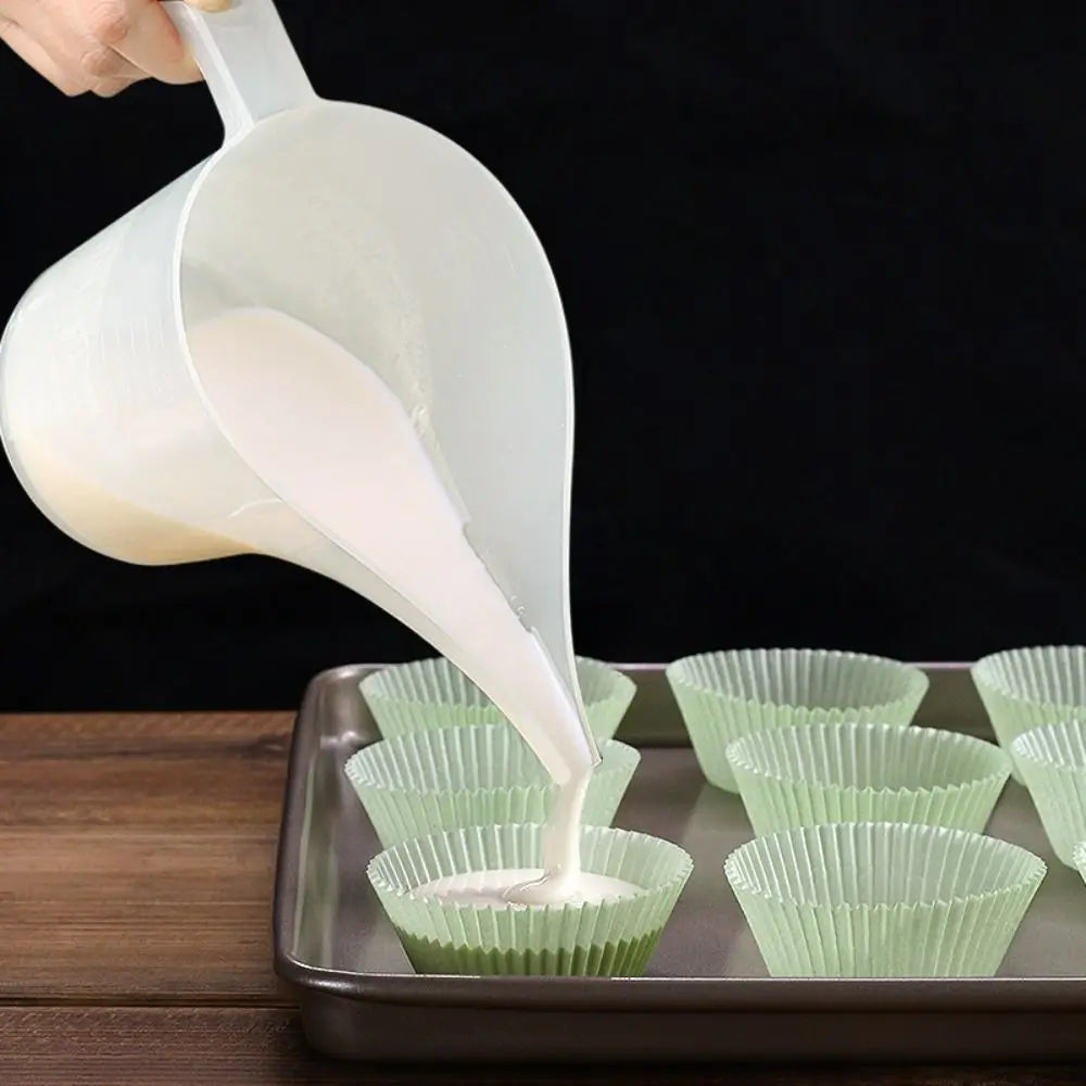 1000ml Graduated Plastic Measuring Cup – Long Spout Jug
