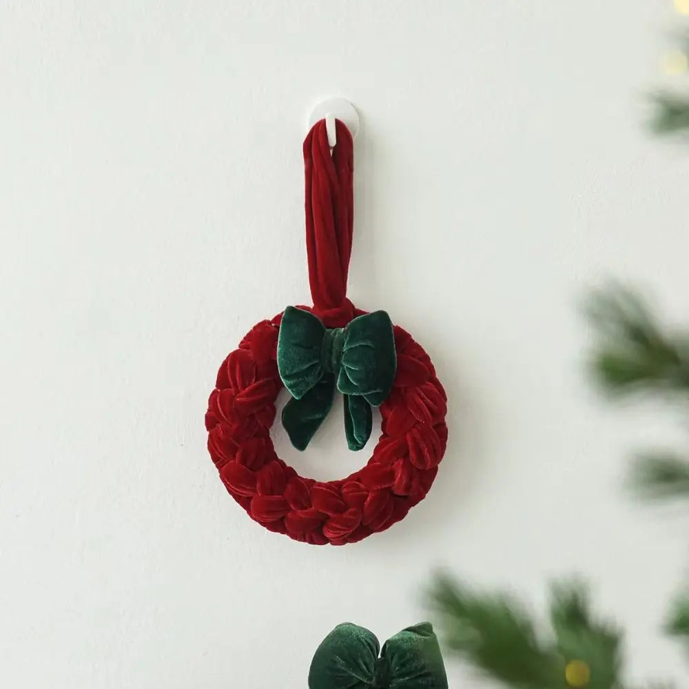 Velvet Wreath Ornament – Mini Hanging Garland Red & Green