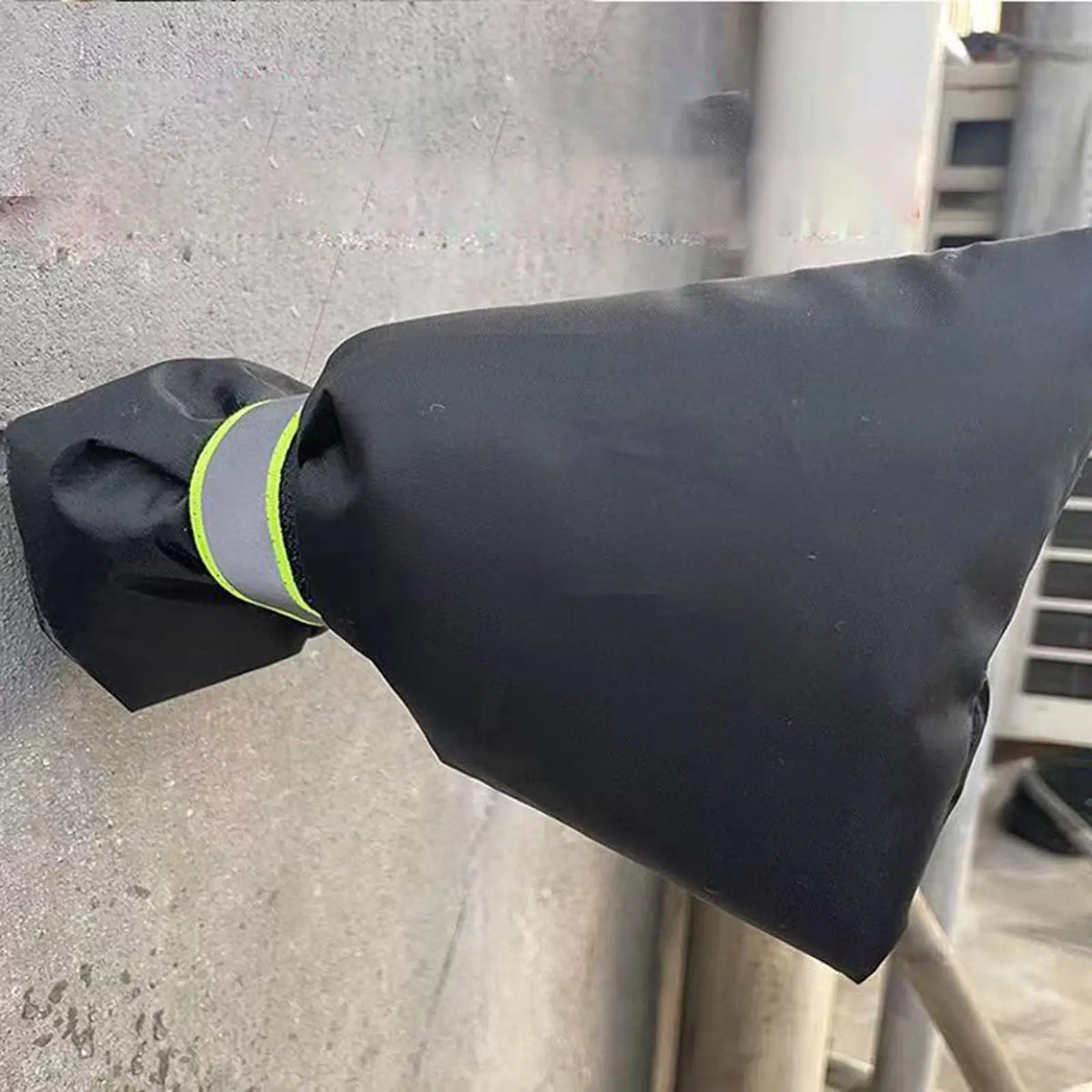 Insulated Outdoor Faucet Cover – Winter Hose Bib Protector