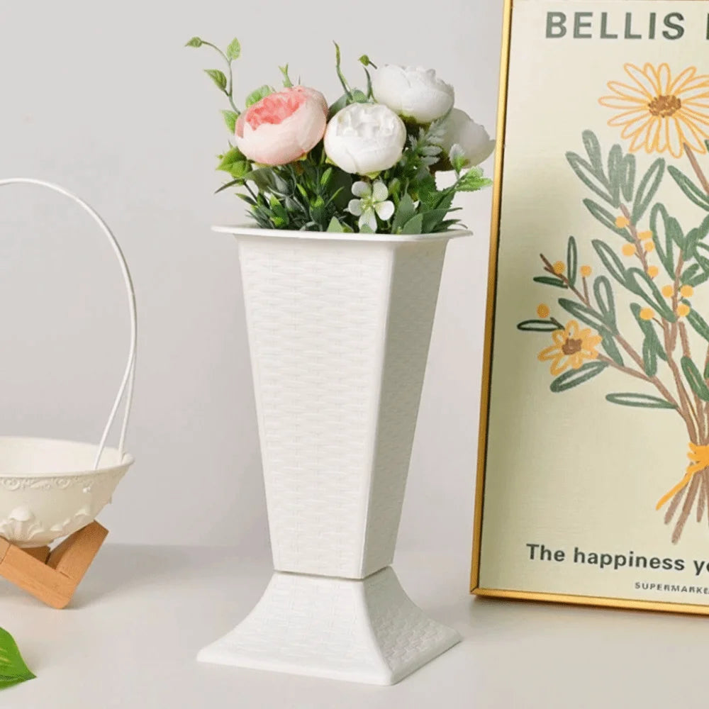 Nordic Minimalist White Plastic Flower Vase | Desktop Decor