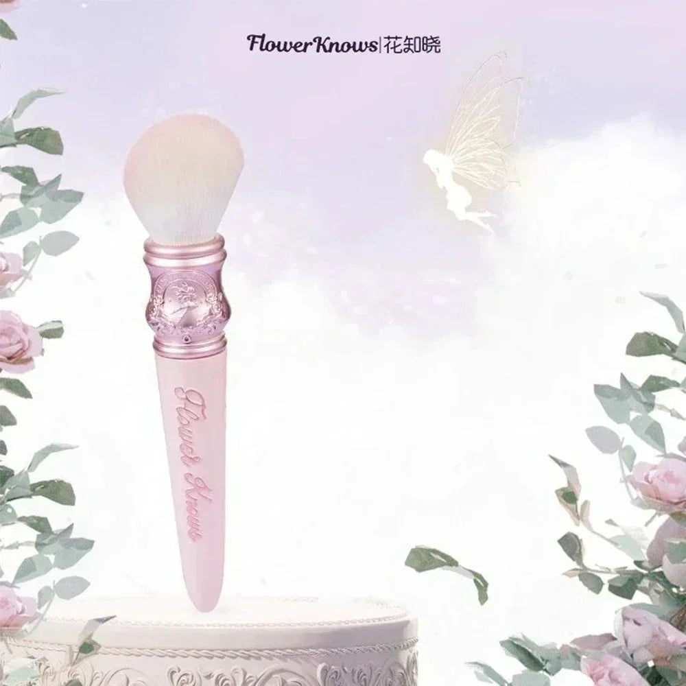 Flower Knows Snow Ballet Wool Blush & Highlighter Brush