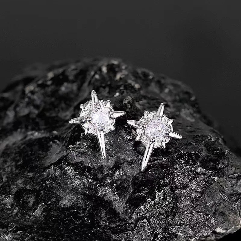 North Star Magnetic Clip-On Earrings | No Piercing Studs