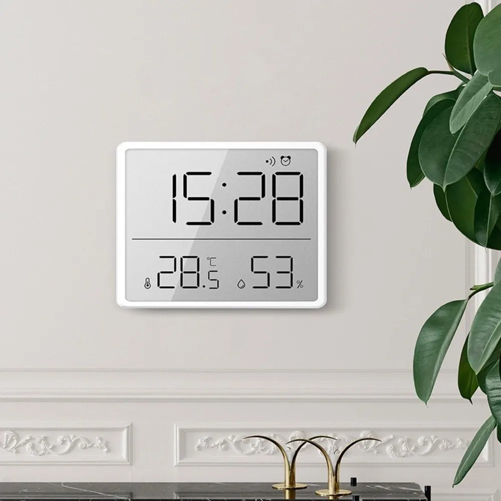 Magnetic Digital Alarm Clock – Large LCD & Humidity Sensor