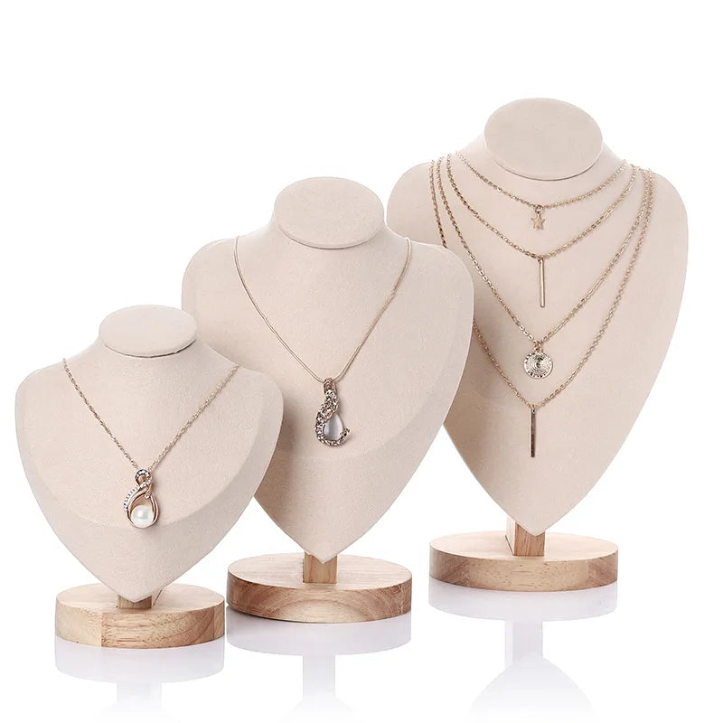 Velvet Bust Necklace Display Stand – Heart-Shaped Jewelry Organizer