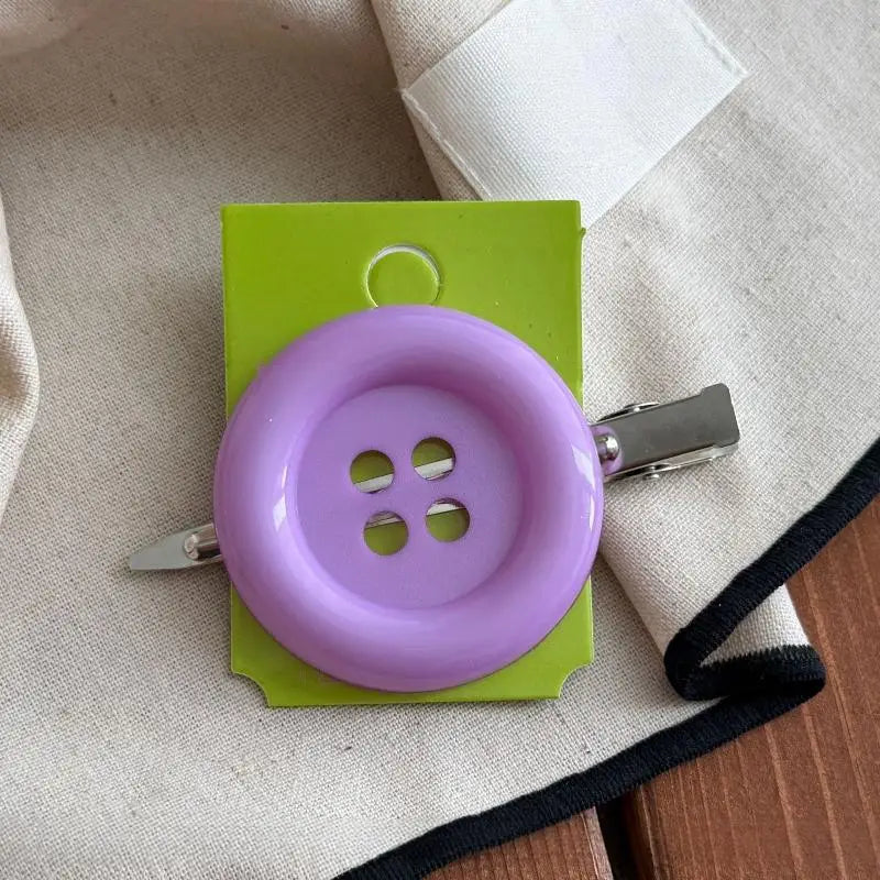 Y2K Oversized Button Duckbill Hair Clip – Retro Barrette