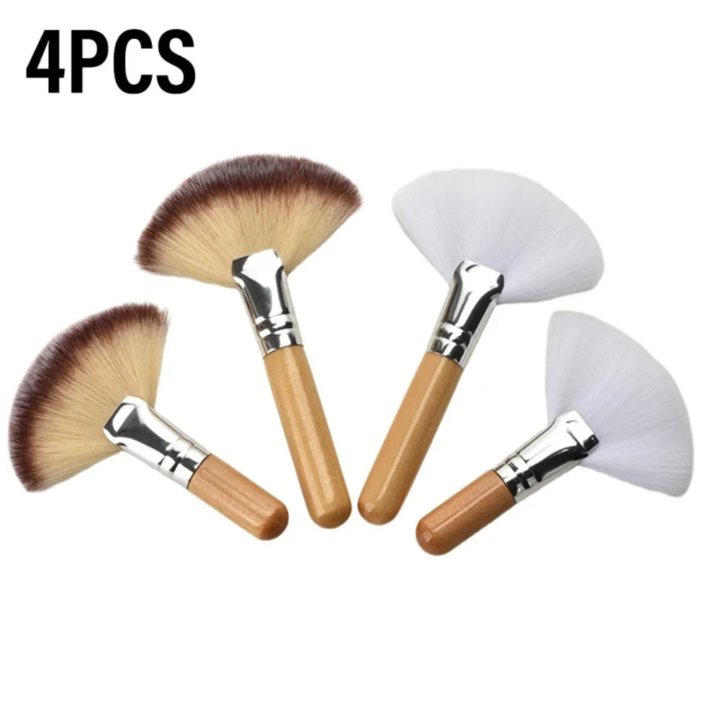 Mini Fan Makeup Brush – Soft Fiber Wood Handle | Gege Bear