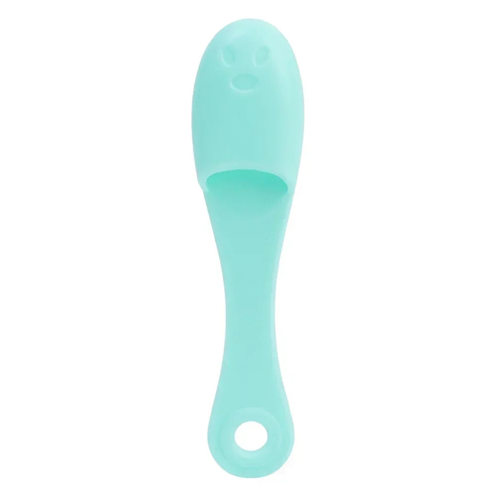 Silicone Nose Scrub Brush – Double-Sided Facial Pore Cleaner