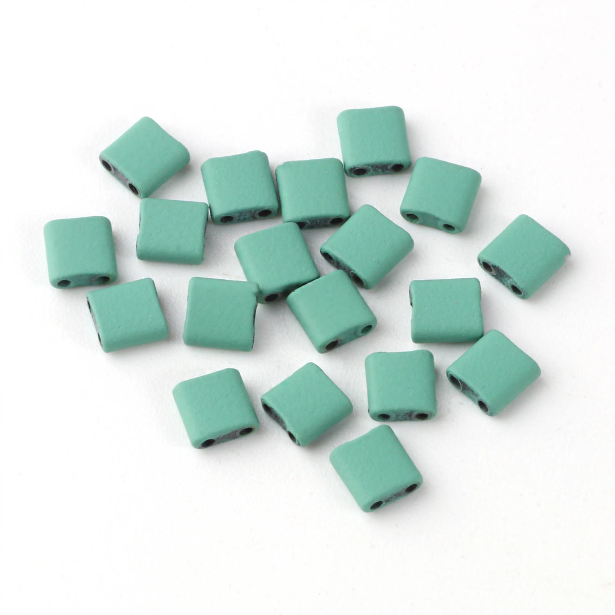 Rectangle Two-Hole Hematite Beads 5x5x2mm – DIY Jewelry Making