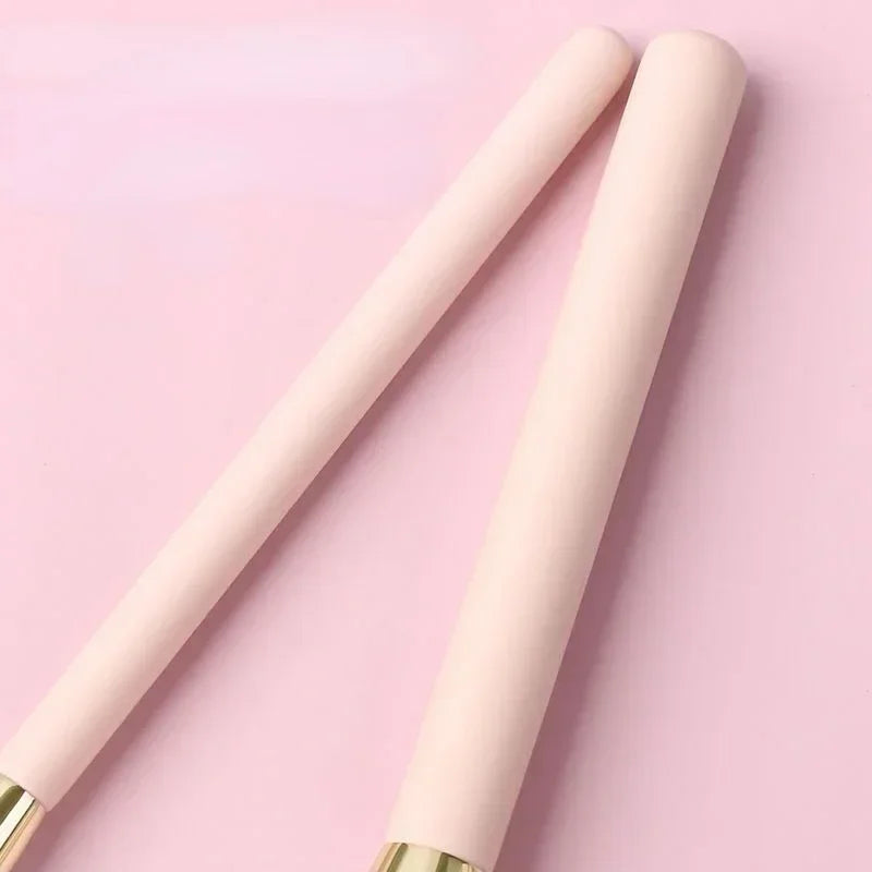 Oblique Head Foundation & Concealer Brush – Face Makeup Tool