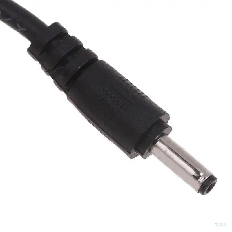 USB-C to 3.5x1.35mm 12V DC Power Cable – LED, Router, 1m