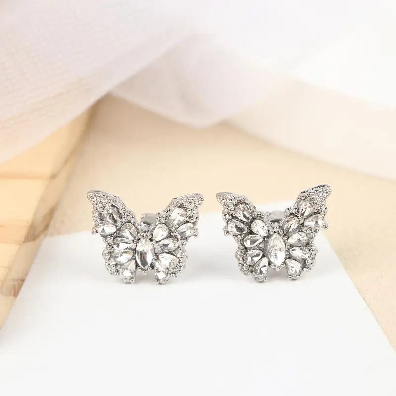 Rhinestone Clip-On Headphone Charm – DIY Earphone Decoration