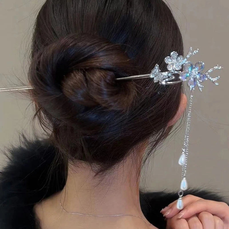 Vintage Chinese Handmade Hair Stick – Elegant Alloy Hairpin