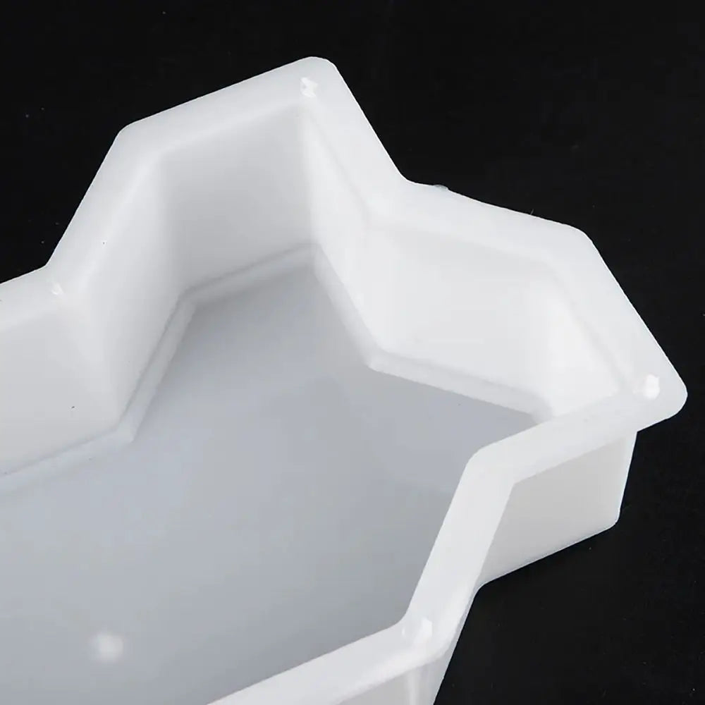Waves Reusable Concrete Stepping Stone Path Maker Mold